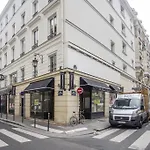 Flat Paris Opera Volney