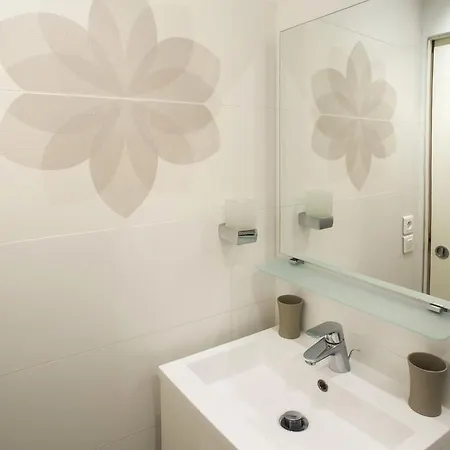 Apartment Flat Paris Opera Volney